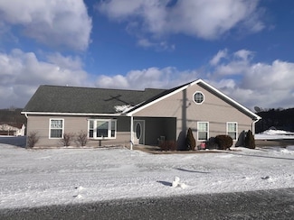 328 Calvary Ln, Punxsutawney, PA 15767