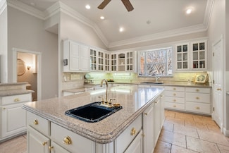1917 Elmwood Ave, Corsicana, TX 75110
