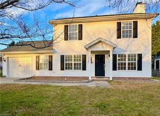 1205 Birch Hill Dr, Kernersville, NC 27284