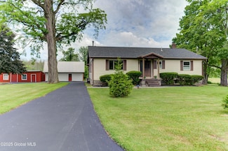 5037 Sacandaga Rd, Galway, NY 12074