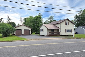 50 Oswego St, Camden, NY 13316