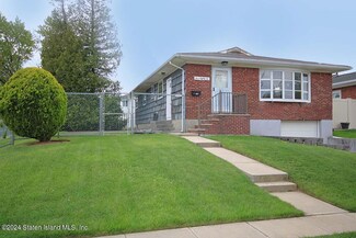 382 Winchester Ave, Staten Island, NY 10312