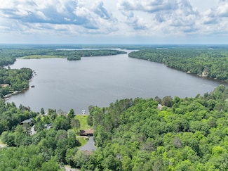 1959 Rangeline Rd, Eagle River, WI 54521