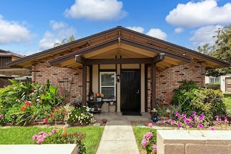 9952 N Magnolia Ave, Santee, CA 92071
