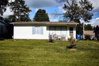 1610 Powers St, Lawrence, KS 66044
