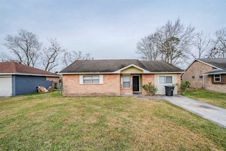 12511 Frazier River Dr, Houston, TX 77050