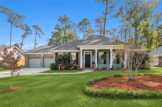 180 Devon Dr, Mandeville, LA 70448