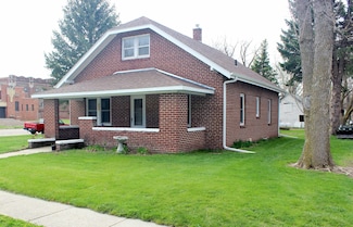 403 N St, Loup City, NE 68853