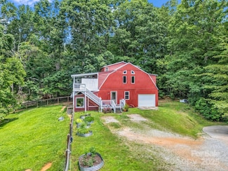 2430 2434 Mountain Page Rd, Saluda, NC 28773