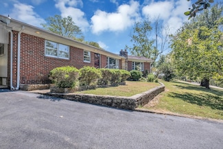 111 Sunset Dr, Pulaski, TN 38478