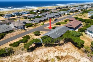 2201 NW Convoy Way, Waldport, OR 97394