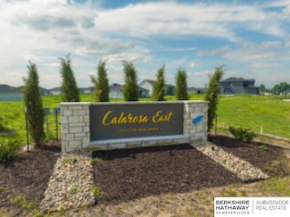 20625 Laurel Ave, Elkhorn, NE 68022