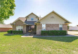 6221 Fallstone Rd, Fort Smith, AR 72916