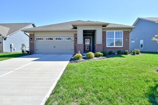3751 Stable Ln, Bargersville, IN 46106
