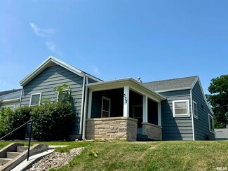 527 Jackson St, Quincy, IL 62301