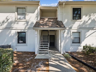114 Meadow Ln Unit 114, Oldsmar, FL 34677