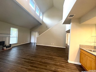 9380 Braun Rd Unit 601, San Antonio, TX 78254