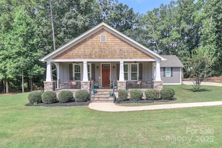 4475 N Wynswept Dr, Maiden, NC 28650