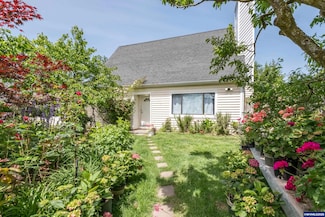 2973 Sherry Ct NE, Salem, OR 97301