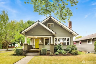 1218 Front St, Lynden, WA 98264