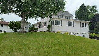 728 Stow St, Horicon, WI 53032