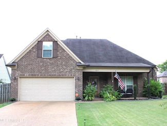 8113 Woodson Dr, Olive Branch, MS 38654