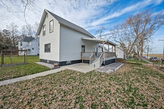524 E 6th St, Minonk, IL 61760