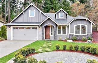 2851 Chambers Bay Dr, Steilacoom, WA 98388