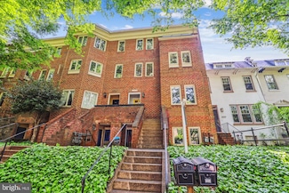 2646 Woodley Place NW Unit 1/2, Washington, DC 20008