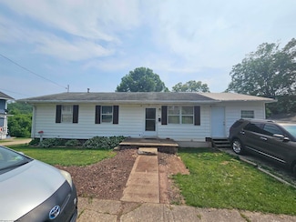 231 Chapman Ave, Spencer, WV 25276