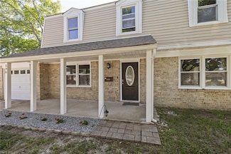 596 Old Post Rd, Virginia Beach, VA 23452