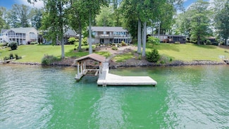 292 Cove Rd, Penhook, VA 24137