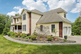 20 Trudy Dr, Campbell Hall, NY 10916