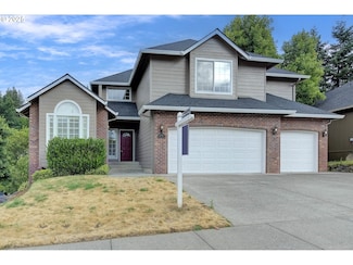 3546 NW Pacific Rim Dr, Camas, WA 98607