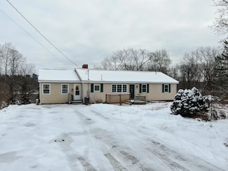 338 Edinburg Rd, Edinburg, ME 04448