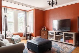 327 Lafayette St Unit 2, Salem, MA 01970