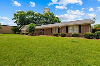 134 E 4th Ave, Buena Vista, GA 31803