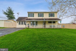 314 Mill Dr, Levittown, PA 19056