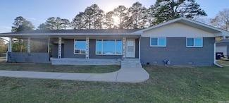 352 Arkansas 9, Clinton, AR 72031