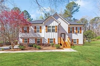 275 Cedars Glen Cir, Villa Rica, GA 30180