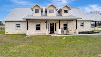885 Goehring Rd, Yorktown, TX 78164