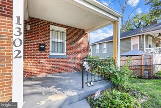 1302 44th Place SE, Washington, DC 20019