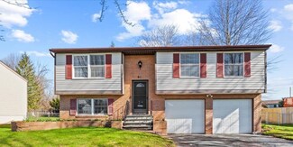 61 Thistlewood Ln, Spencerport, NY 14559