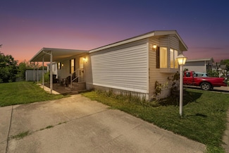 4141 Kershaw Dr, Columbus, OH 43207