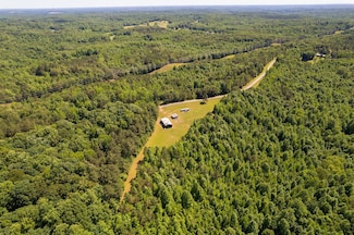 935 Pearson Rd, Cedar Grove, TN 38321