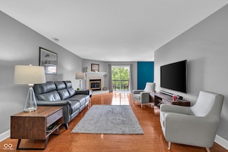 8650 Jaffa Ct Dr W Unit 32, Indianapolis, IN 46260