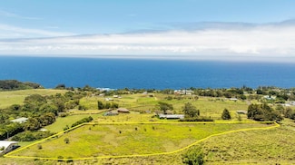 0 Spencer Rd, Laupahoehoe, HI 96764