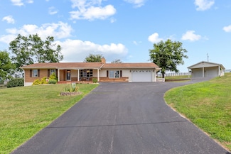 3357 Lavender Rd, Pulaski, VA 24301