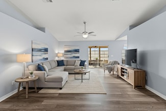 433 Jillian Dr, Crestview, FL 32536