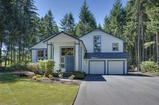 5621 NW Rydan Ct, Bremerton, WA 98312
